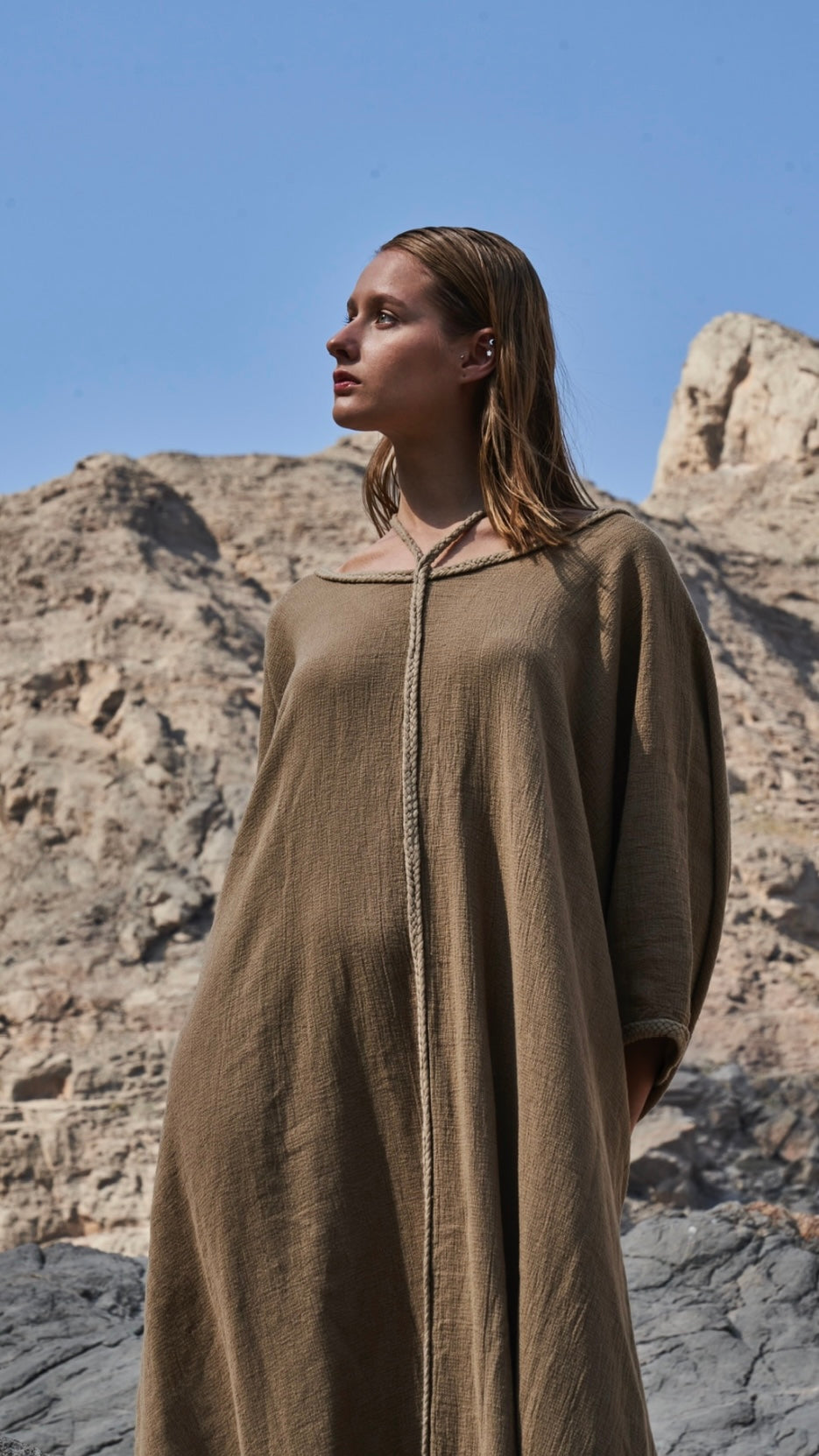 Sande Linen Kaftan Coloniale