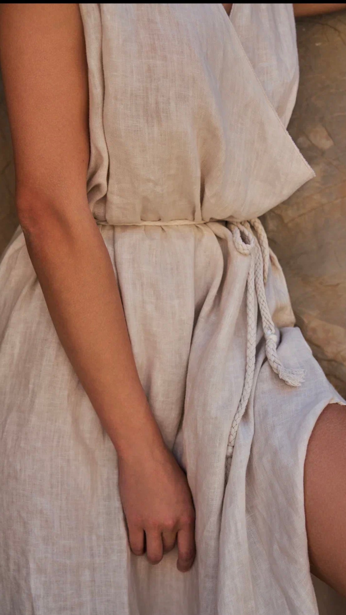 Pelle Pure Linen Cape Sabbia