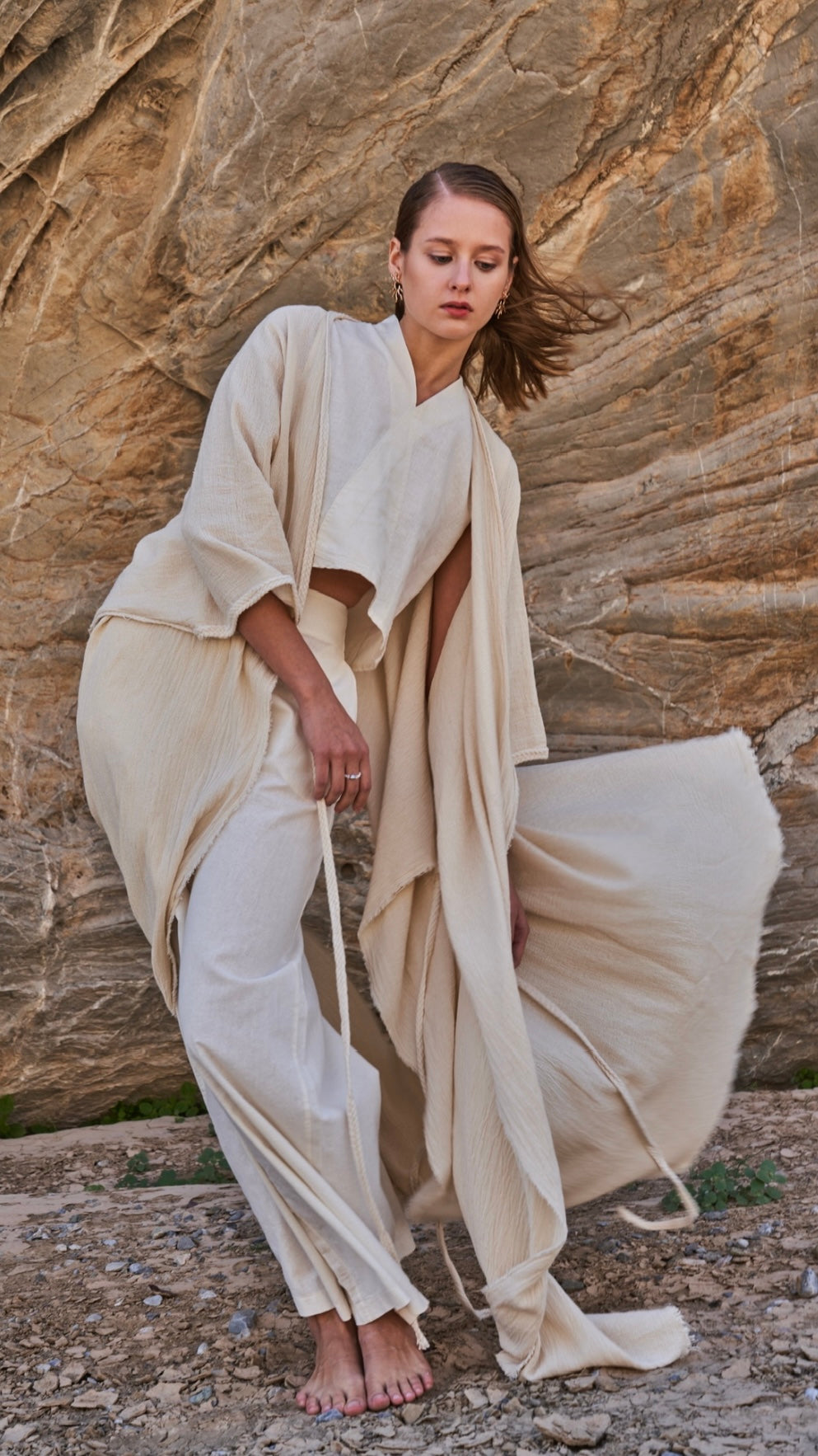 Sande Linen Abaya Burro