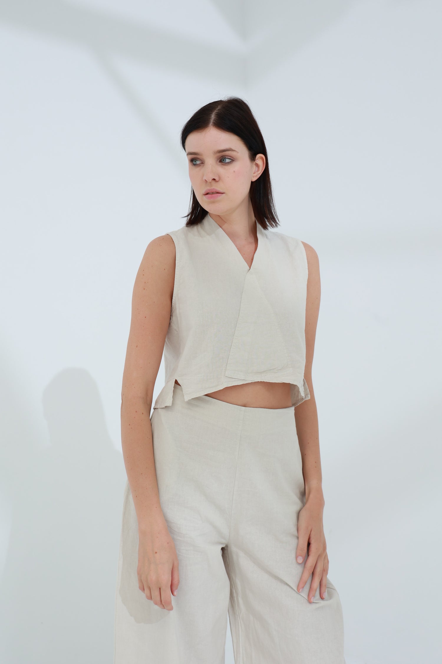 Colpo Linen Crop Top Sabbia | G Linen World