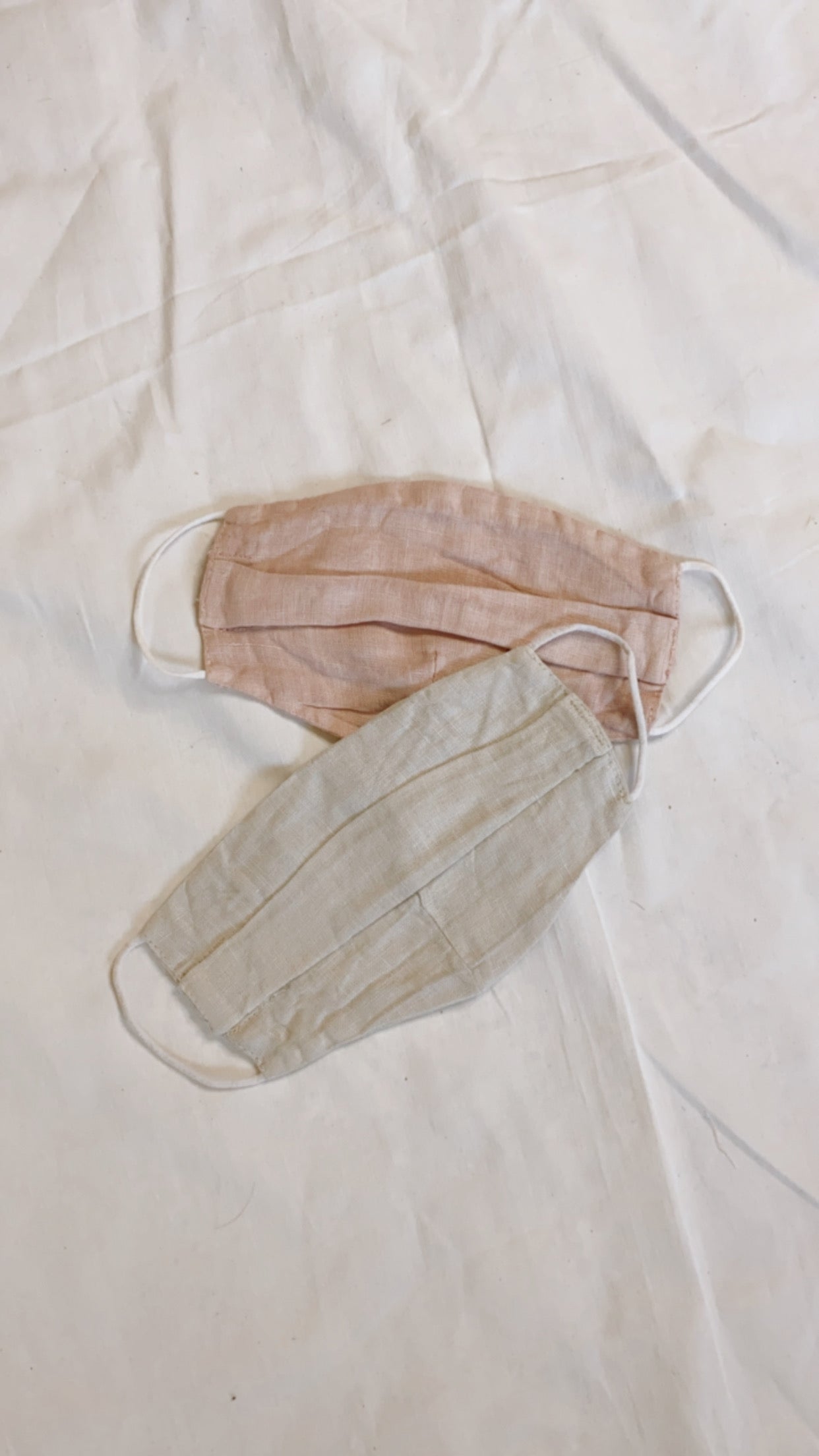 Natural Beige Eartha Mask- Sabbia