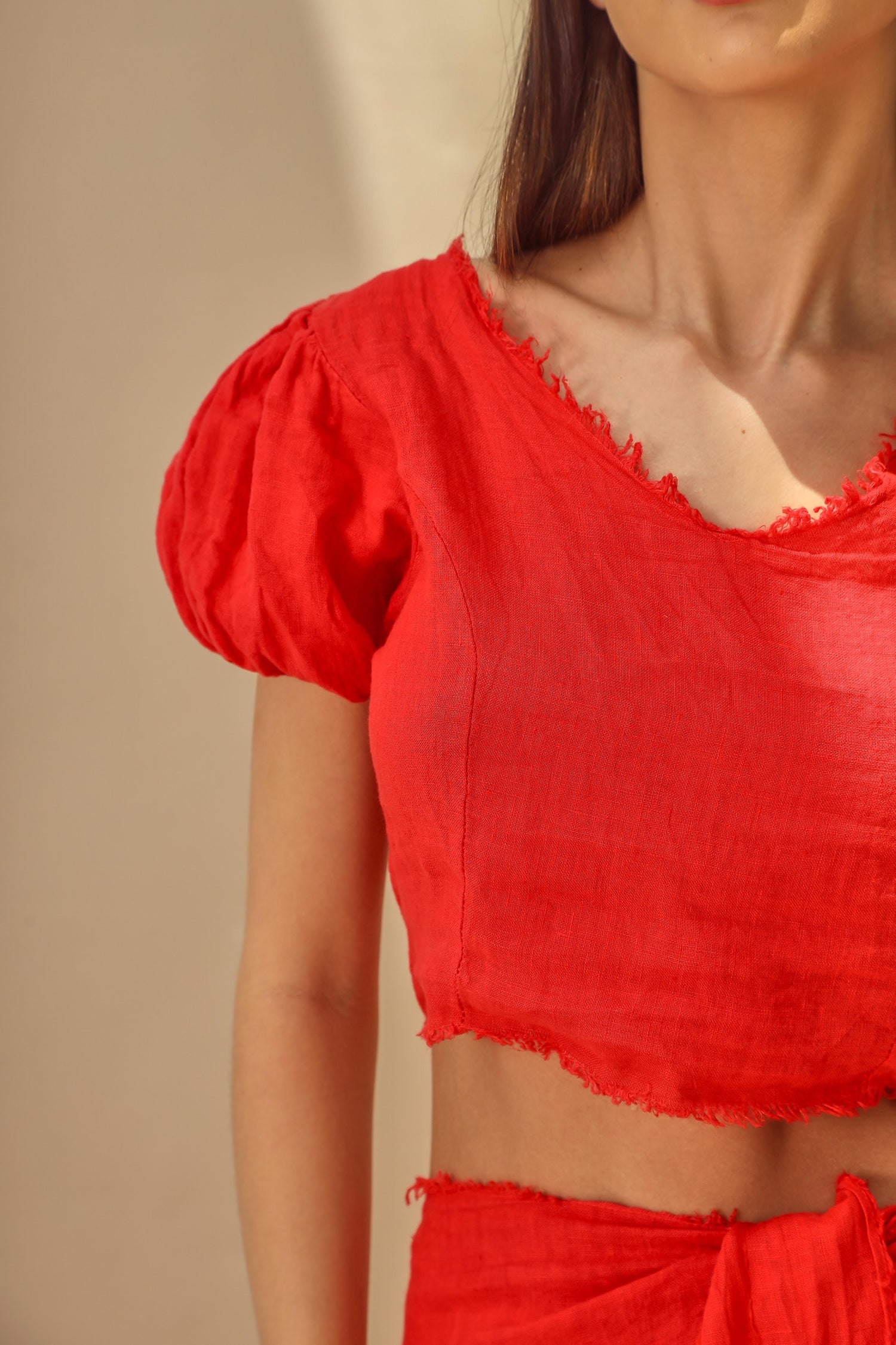 Tocco Voluminous Pure Linen Crop Top in Rosso | G Linen world