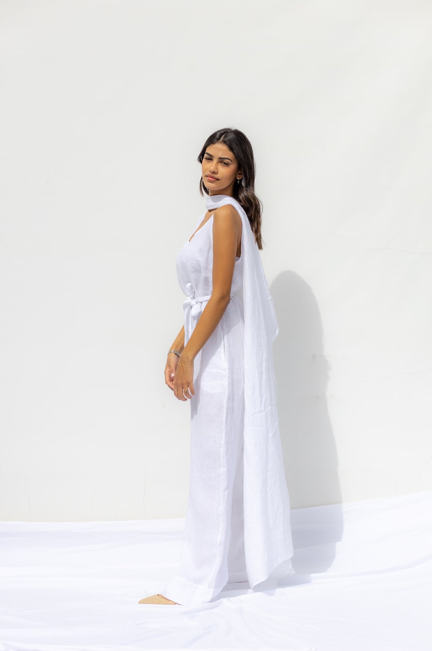 White Monaco Cape - Blanco