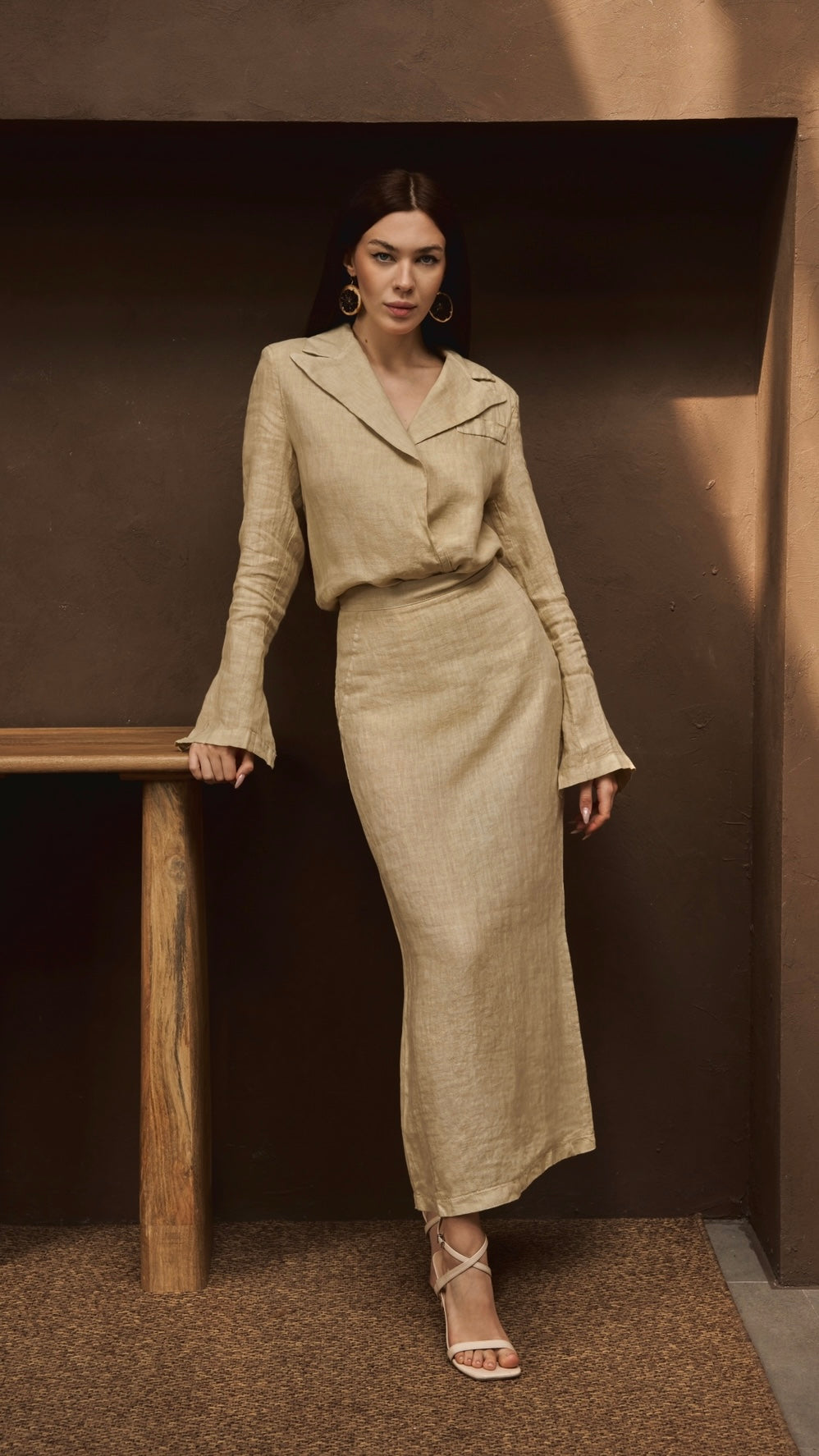 linen skirts and dresses Eva Pure Midi Skirt With Back Slit Size:Size 8/12 Jonathan Simkhai Burke S/L The skirt has a loop:demimaxidress