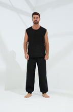Load image into Gallery viewer, Commode Men&#39;s Relaxed Loose Fit 100% Linen Pants Black | G Linen World
