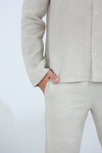 Load image into Gallery viewer, Occhi Men&#39;s 100% Pure Linen Shirt Beige | G Linen World
