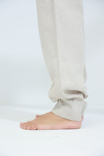 تحميل الصورة في عارض المعرض ، Commode Men&#39;s Relaxed Loose Fit Linen Pants in Beige | G Linen World
