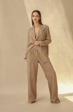 Load image into Gallery viewer, Sole Cammello Wide Leg Linen Pants
