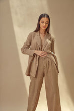 Load image into Gallery viewer, Sole Cammello Double Breasted Linen Blazer
