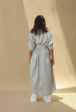 Load image into Gallery viewer, Aria Pure Linen Bisht Abaya Perla | G Linen World
